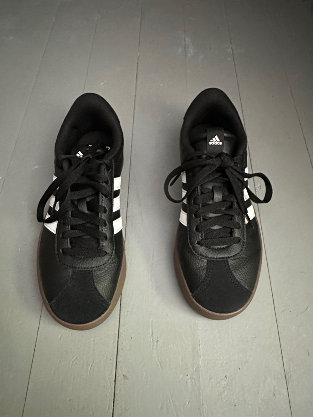 adidas women’s sz 7 Black Sneakers with White Three-Stripes - Picture 2 of 10